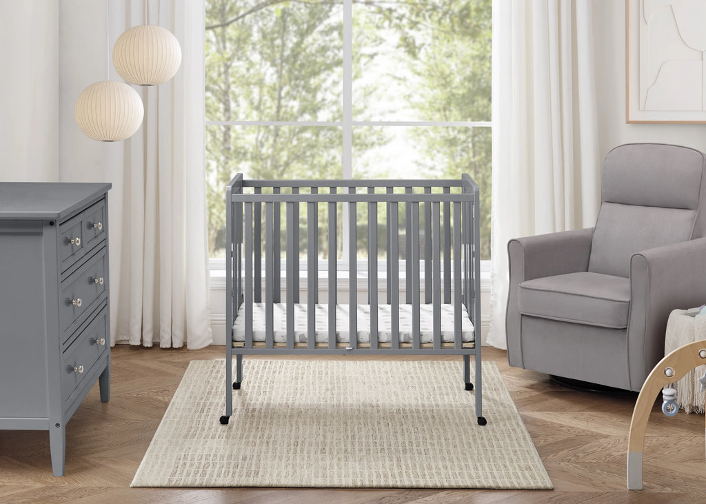Delta Children Lee Portable Folding Mini Crib with 1.5 - Inch Mattress - Greenguard Gold Certified, Bianca White